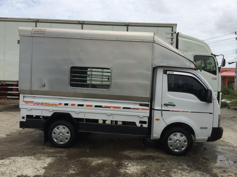 รถขนส่ง